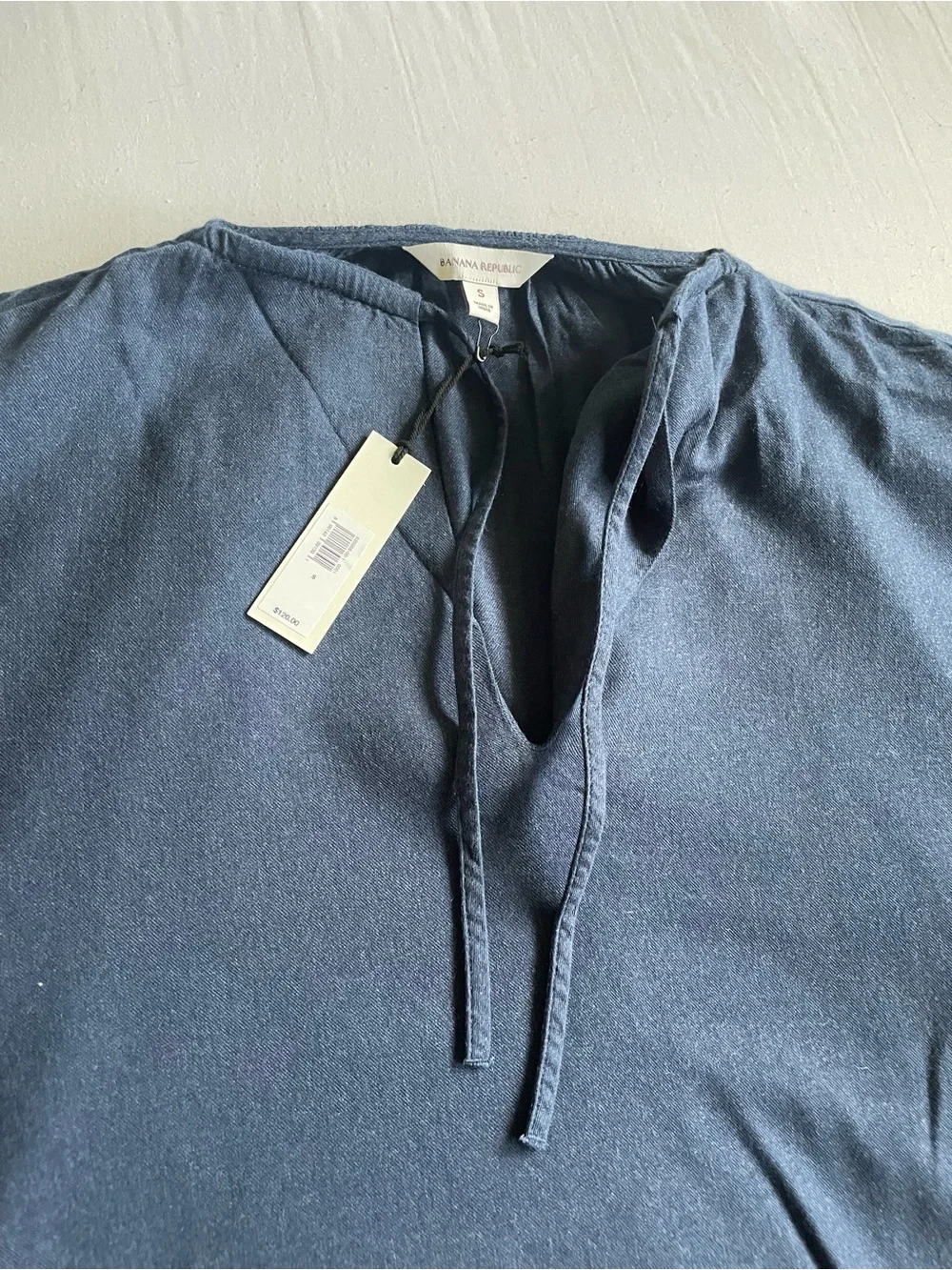 Banana Republic Women’s Blue Solid Woven Cotton V-Neck Tie Balloon Blouse